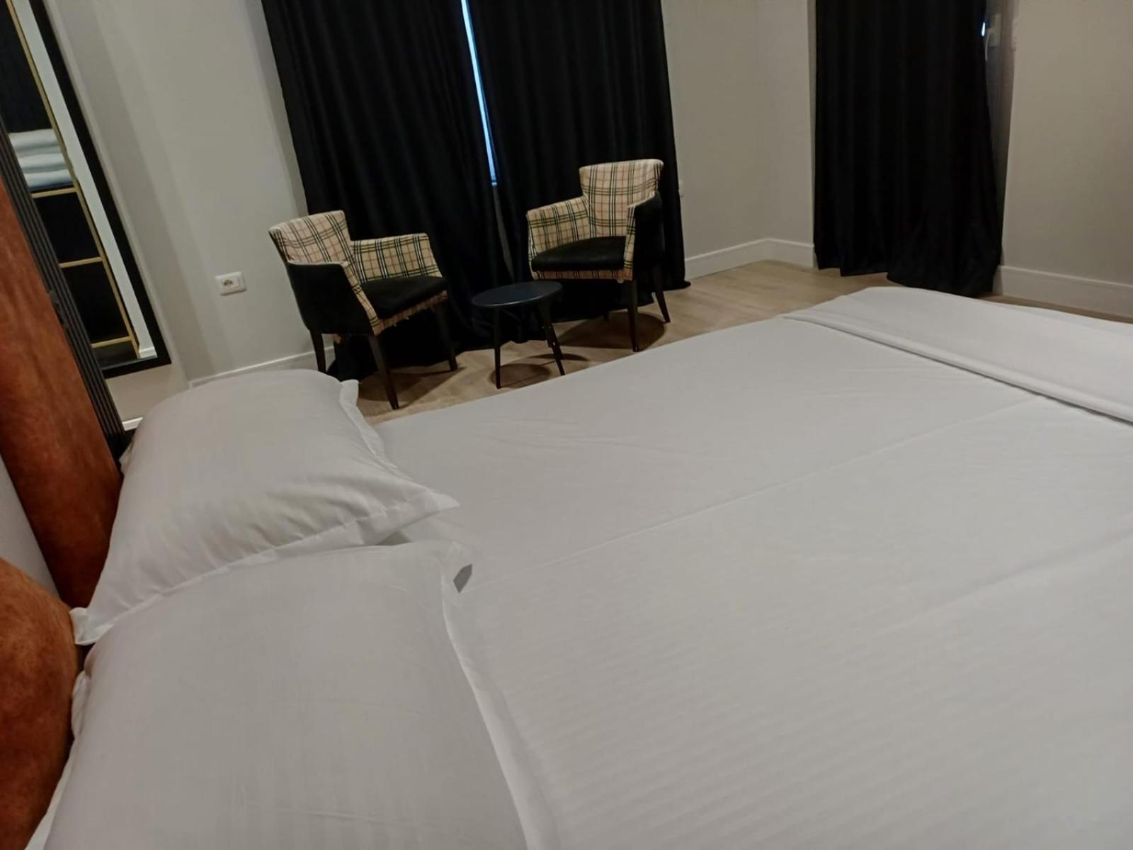 Oxygen Boutique Hotel Tirana Zewnętrze zdjęcie